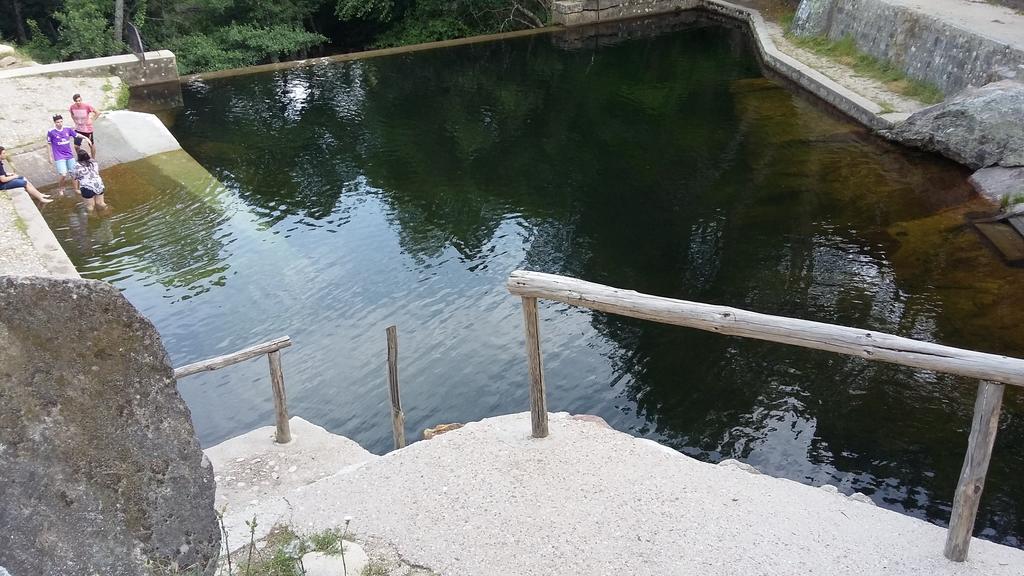 拉伊格莱苏埃拉 Ch Tietar旅馆 外观 照片